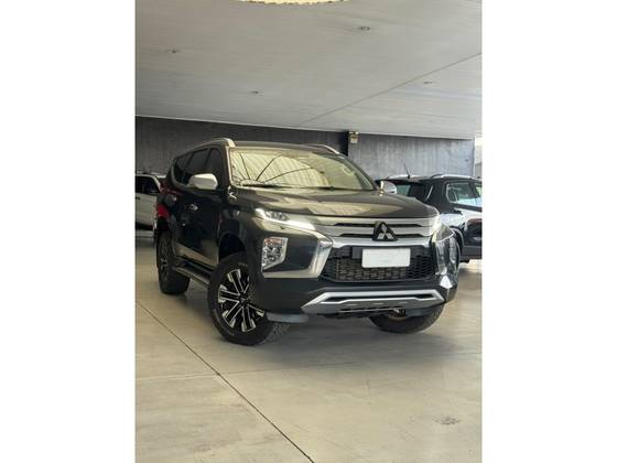 MITSUBISHI PAJERO SPORT 2.4 16V MIVEC TURBO DIESEL HPE AWD AUTOMÁTICO MITSUBISHI PAJERO SPORT 2.4 16V MIVEC TURBO DIESEL HPE AWD AUTOMÁTICO